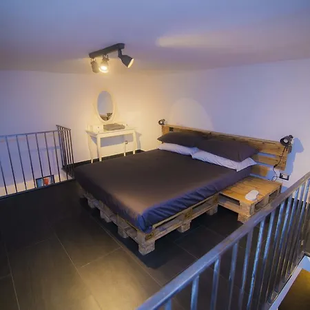 Apartment Mirlinum A Mergellina Naples